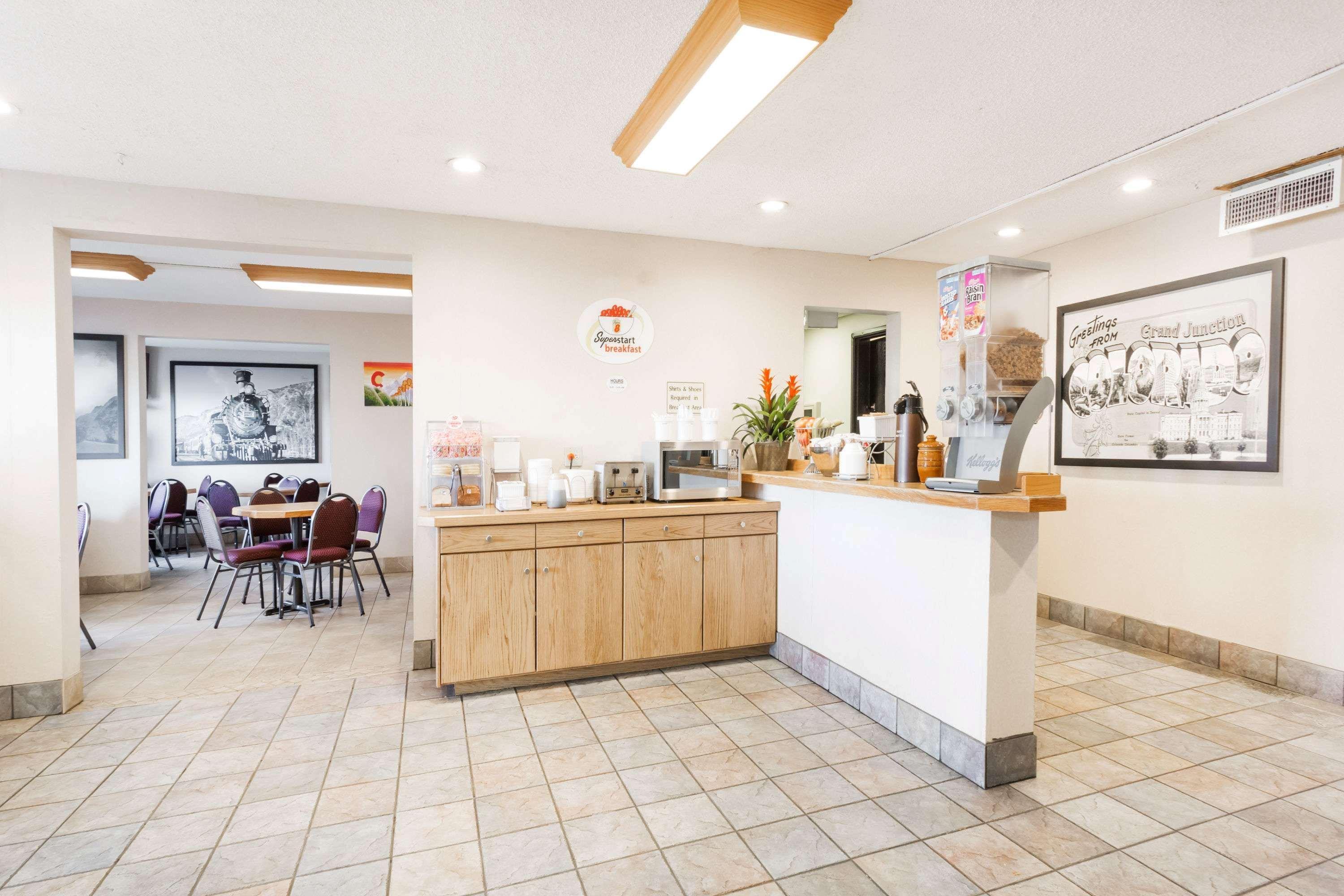 Super 8 By Wyndham Grand Junction Colorado Hotel Екстериор снимка