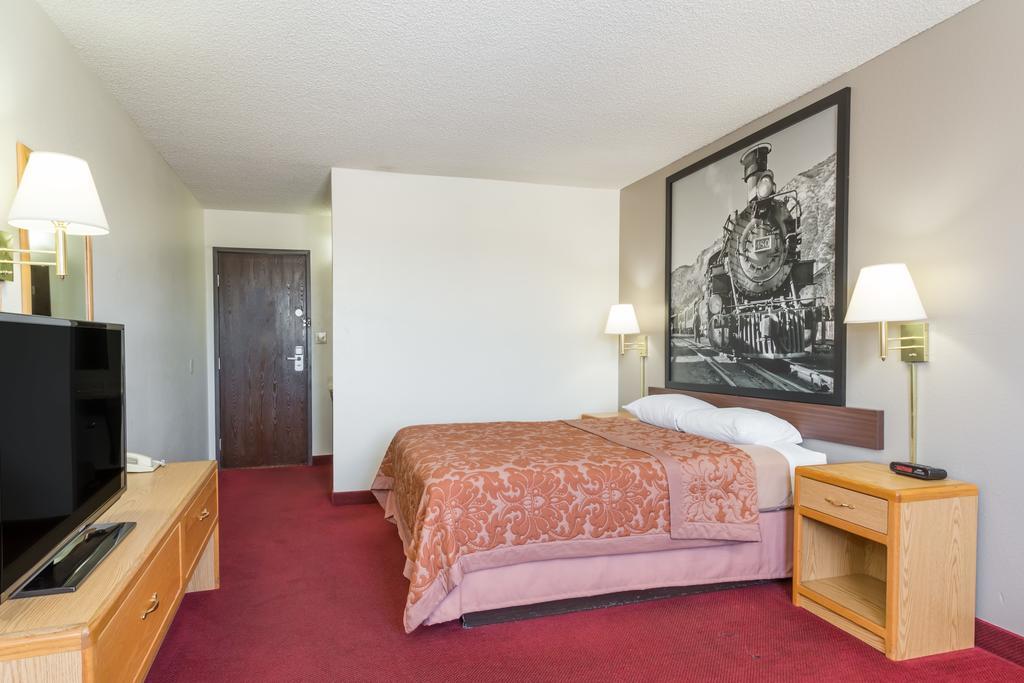 Super 8 By Wyndham Grand Junction Colorado Hotel Екстериор снимка